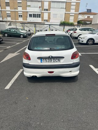 Peugeot 206 2004