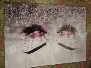 Tappeto con ciglia e perle 85x130
