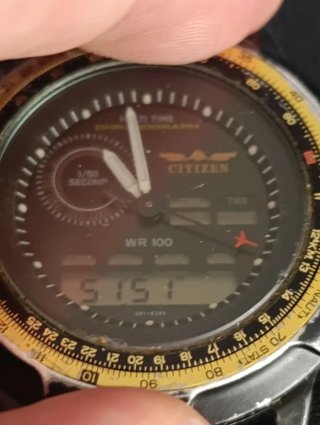 Reloj Citizen Vintage Wingman Analógico Digital