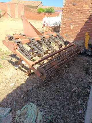 Cultivador 9 Brazos