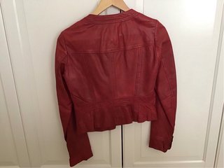 Chaqueta cuero burdeos