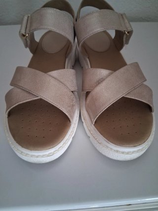 Sandalias Geox Piel Beige Doradas