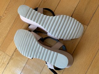 Sandalias Beige/Rosa Cuña