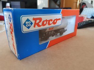 Vagón cisterna Shell modelo ferroviario