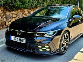 Volkswagen Golf GTD 200CV 2021