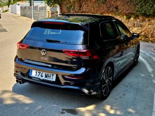 Volkswagen Golf GTD 200CV 2021