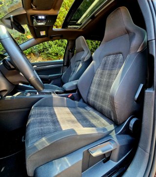 Volkswagen Golf GTD 200CV 2021