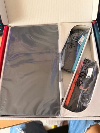 Se vende nintendo switch 2 nueva sin uso