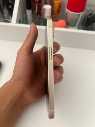 iPhone 14 Plata