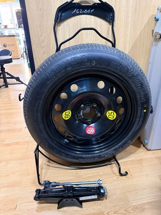Rueda repuesto Kenda + gato + soporte para Peugeot