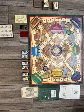 Misterios de Pekín MB Juego de Mesa