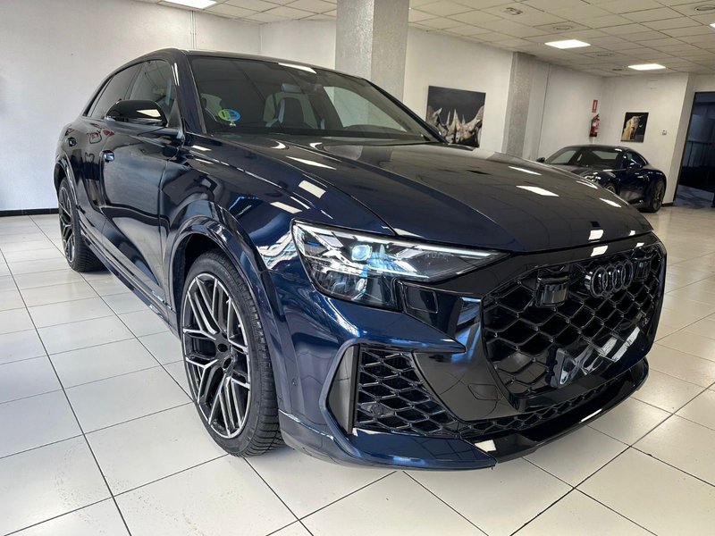 Audi Q8 2025