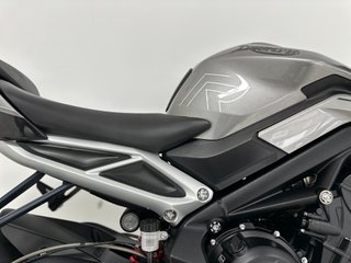 TRIUMPH STREET TRIPLE 765 R