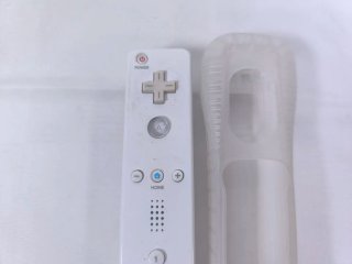 Mando Wii con Motion Plus y Funda protectora