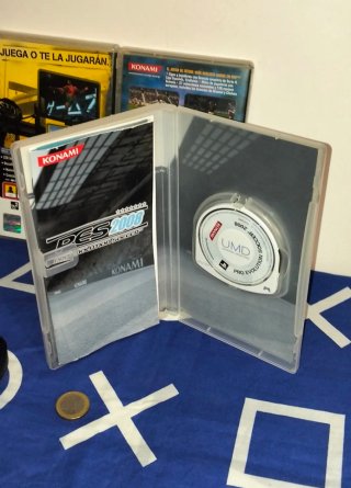 Lote 3 Juegos y acoplador para PSP especial.