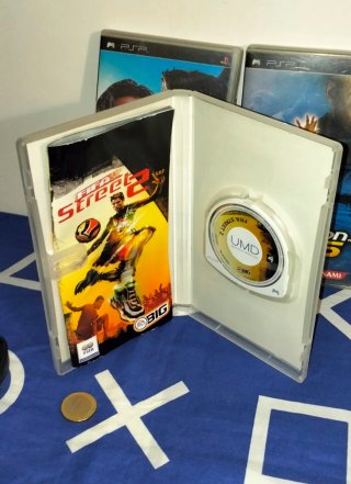 Lote 3 Juegos y acoplador para PSP especial.