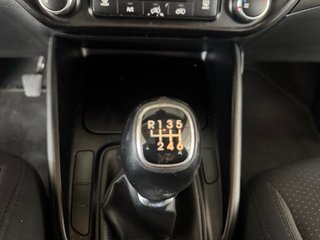 KIA Carens 2015