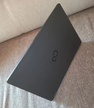 Ordenador portátil fujitsu I5 8GB