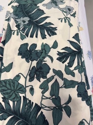 Pantalón veraniego estampado floral