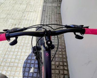 Bicicleta MTB Scott Rosa/Negra