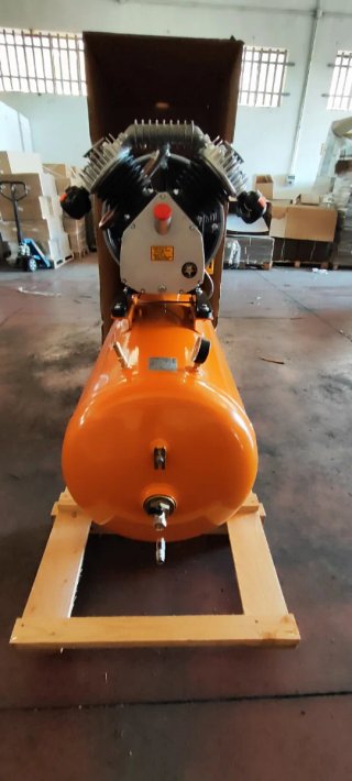 Compresor de aire KAESER EUROCOMP 630-250
