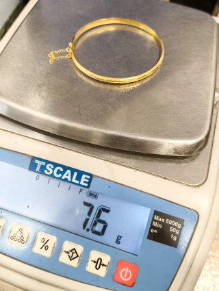 Pulsera caña fina tallada Oro 18k