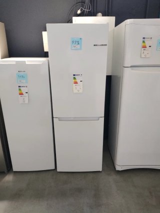 Nevera Bosch KGN33NWEB OUTLET