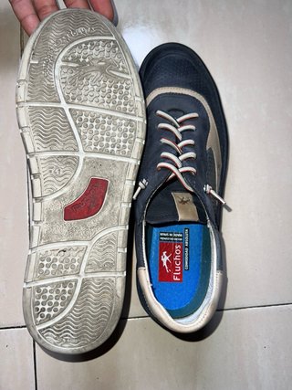 Zapatillas Fluchos Piel Negro y Beige