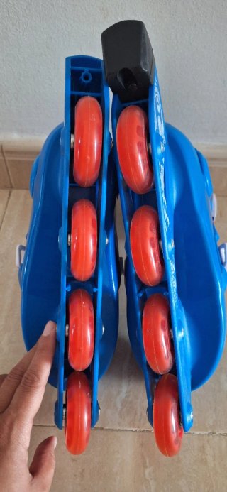 Patines en línea ajustables azules