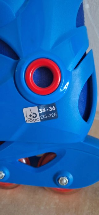 Patines en línea ajustables azules