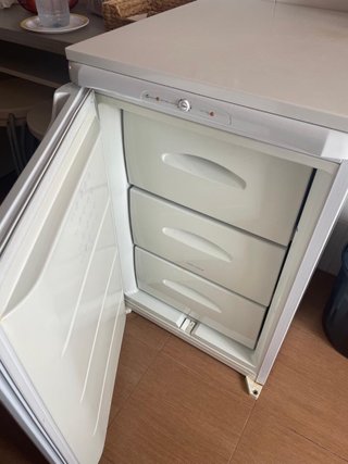 Congelador Indesit 3 cajones