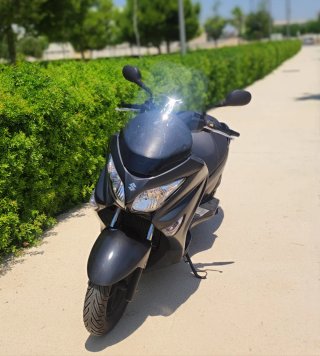Suzuki Burgman 200 ABS Negra
