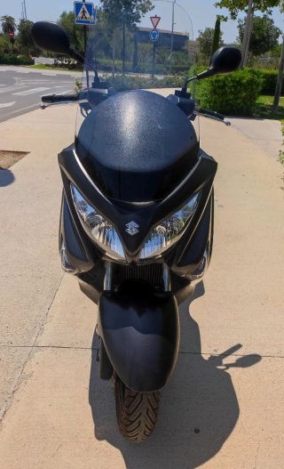 Suzuki Burgman 200 ABS Negra