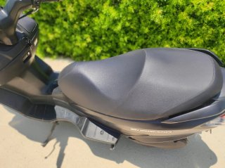 Suzuki Burgman 200 ABS Negra