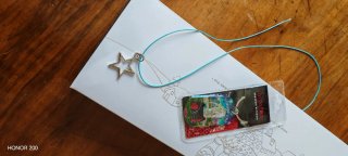 Set collana stella e portachiavi Singapore