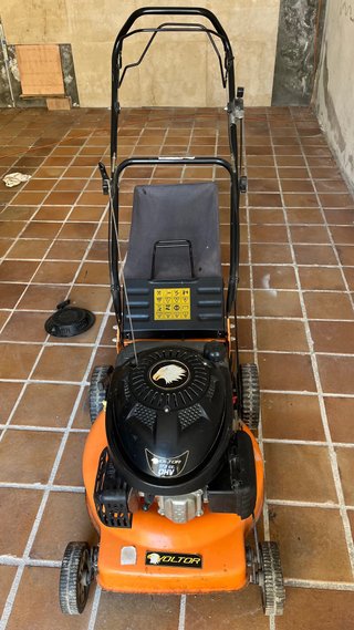 Cortacésped VOLTOR 173cc Autopropulsado Gasolina
