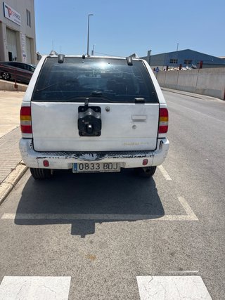 Opel Frontera 2003