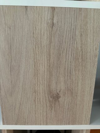 Estantería moderna madera y blanco