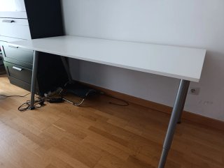 Mesa escritorio IKEA blanca 160x80 cm.