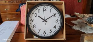 Orologio da parete nero