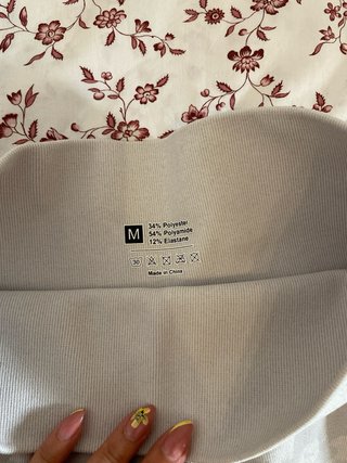Leggings blancos grisáceos con estampado