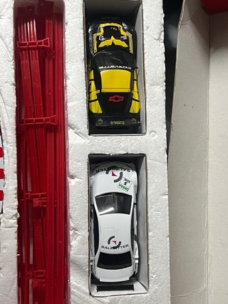 Scalextric Compact Fire Wheels 1:43.