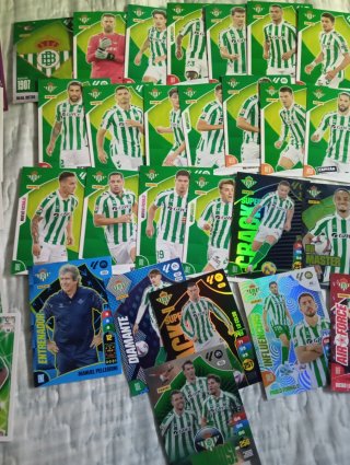 Lote cromos Real Betis Adrenalyn 2016 y 2024