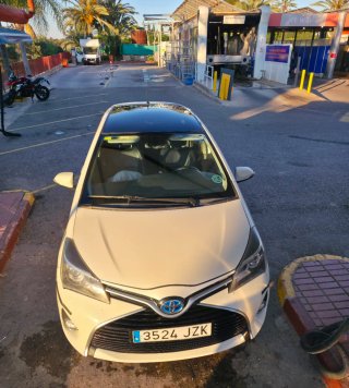 Toyota Yaris 2015