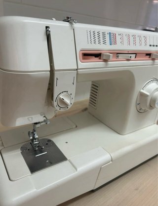 Máquina de coser SINGER *solo la maquina*