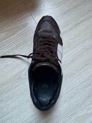 Zapatillas Louis Vuitton Negras y Grises