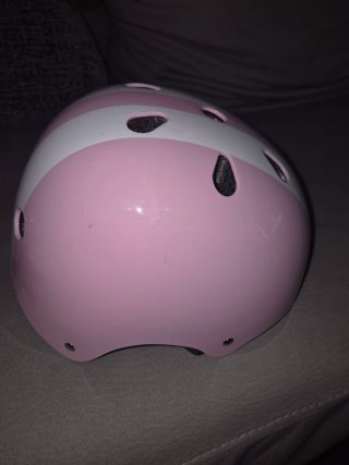 Casco de bici rosa y blanco  Molto Molto