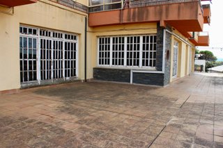 OPORTUNIDAD inversión LOCAL en La Roca del Vallés