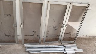 Ventanas correderas de aluminiu
