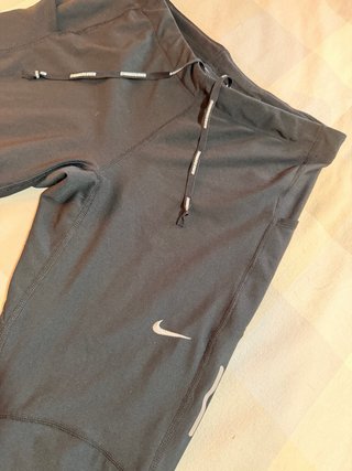 Mallas cortas ajustadas Nike Dri-Fit L Negras
